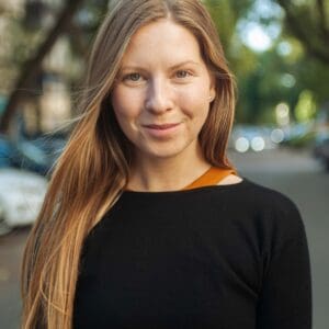 Outdoor Photoshoot – Natural & Authentic Portraits in Berlin