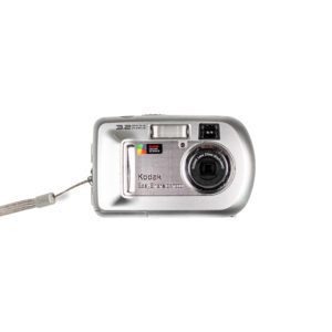 Kodak EasyShare CX7300 – 3.2MP Beginner Digital Camera